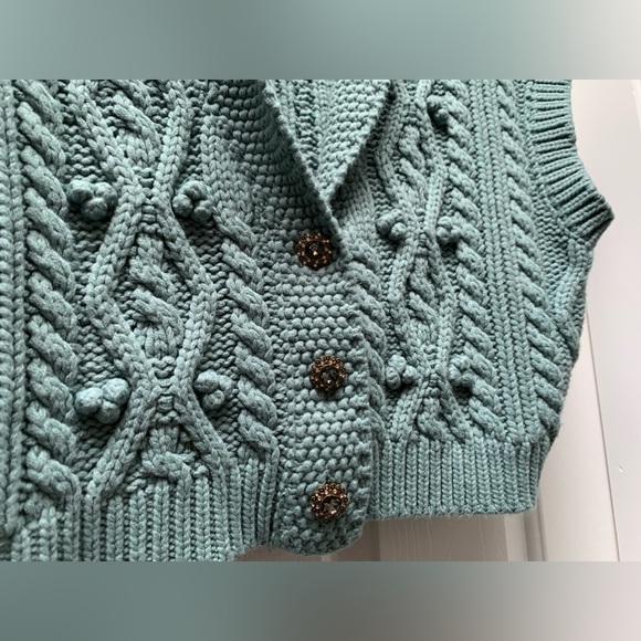 ZARA - Picture 2 of 8